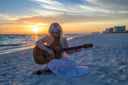 Hero-KWSongwriters-Full--piqsels.com-id-zagcr