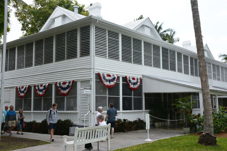 Truman_Little_White_House,_Key_West,_FL,_US_(08)-Sized