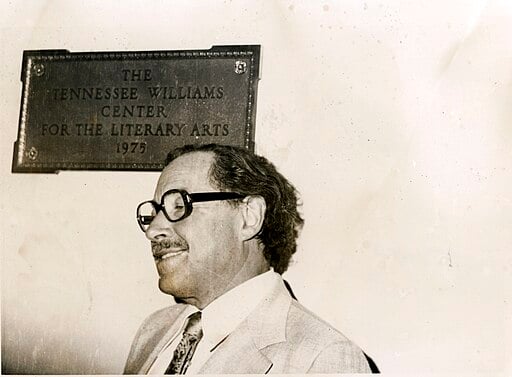 Tennessee Williams Key West 1975 - WikiMedia Commons