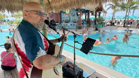 Margaritaville Ft Myers Beach Parrot Phest Musician