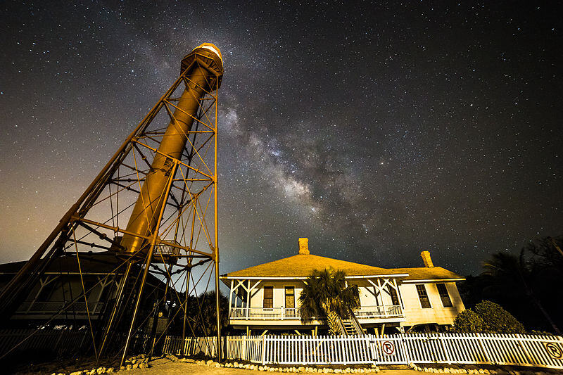 Sanibel_Lighthouse_and_Keepers_Quarters